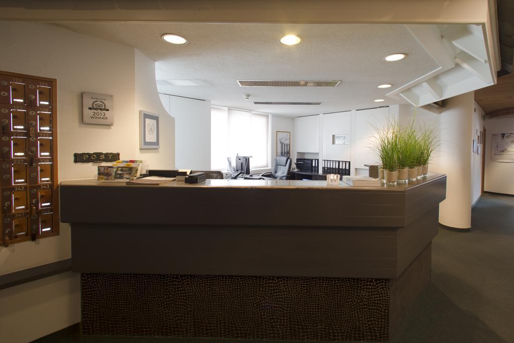 Arena Lodge Φιλμς Εξωτερικό φωτογραφία