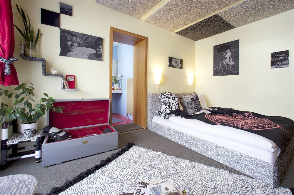 Arena Lodge Φιλμς Εξωτερικό φωτογραφία