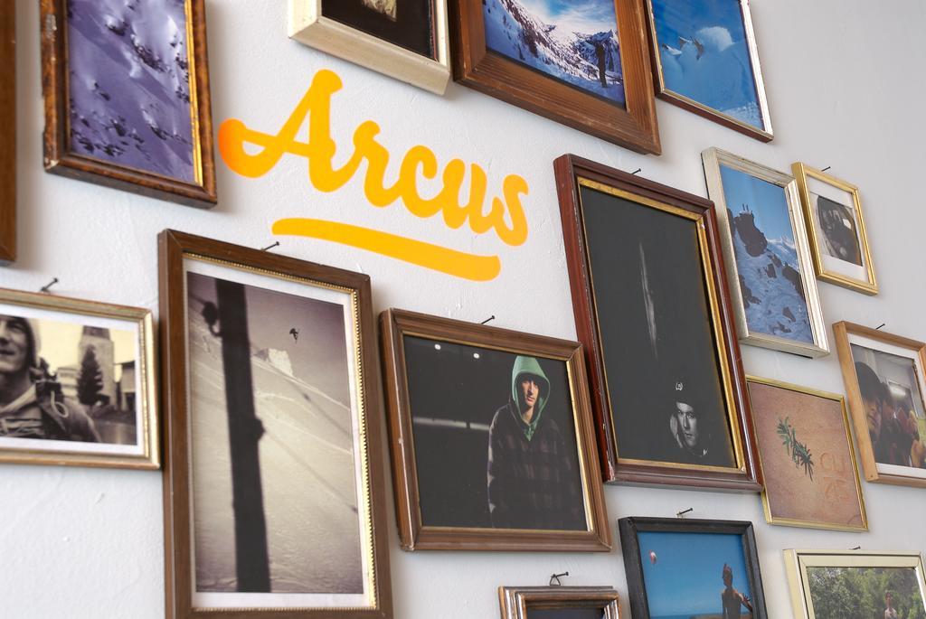 Arena Lodge Φιλμς Δωμάτιο φωτογραφία